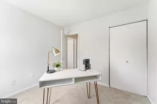 5838 Burke Manor Ct, Burke, VA 22015 - Photo 22