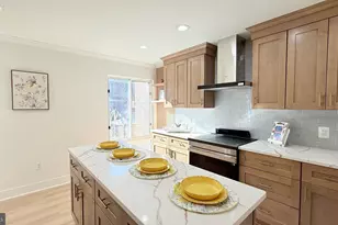 1765 Wainwright Dr, Reston, VA 20190 - Photo 8