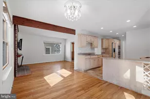 10858 Parcel Ct, Oakton, VA 22124 - Photo 12