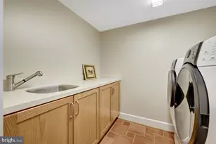 1432 Waggaman Cir, McLean, VA 22101 - Photo 32