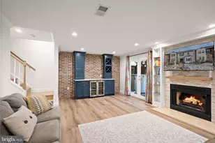 6066 Heatherwood Dr, Alexandria, VA 22310 - Photo 46