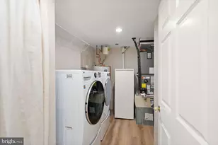 6066 Heatherwood Dr, Alexandria, VA 22310 - Photo 50