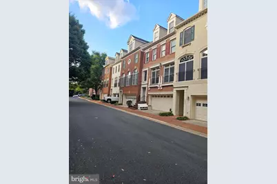 1631 Colonial Hills Drive, McLean, VA 22102 - Photo 4