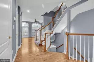 1631 Colonial Hills Dr, McLean, VA 22102 - Photo 8