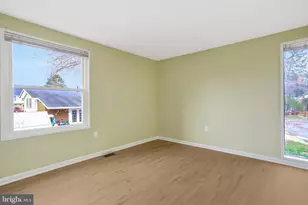 2800 Joseph Makell Ct, Alexandria, VA 22306 - Photo 22