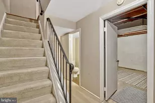 5540 Kendrick Ln, Burke, VA 22015 - Photo 26