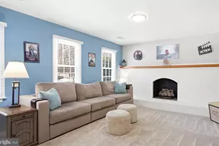 7913 Laural Valley Way, Springfield, VA 22153 - Photo 4