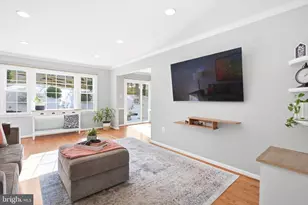 7913 Laural Valley Way, Springfield, VA 22153 - Photo 16