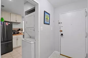 1546 Northgate Square, Reston, VA 20190 - Photo 12