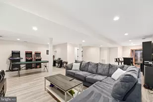 3623 Great Laurel Ln, Fairfax, VA 22033 - Photo 42