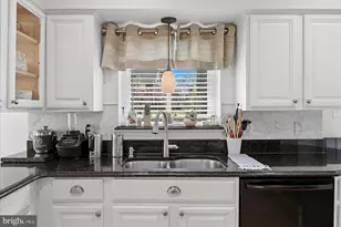 6020 Amherst Ave, Springfield, VA 22150 - Photo 14