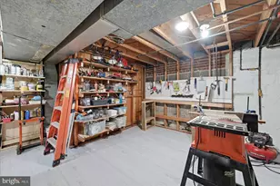 6020 Amherst Ave, Springfield, VA 22150 - Photo 36