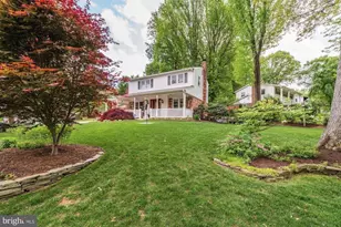 8905 Side Saddle Rd, Springfield, VA 22152 - Photo 68