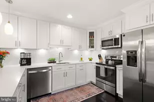 9660 Masterworks Dr, Vienna, VA 22181 - Photo 16