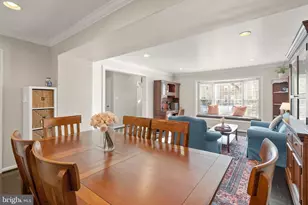 9660 Masterworks Dr, Vienna, VA 22181 - Photo 8