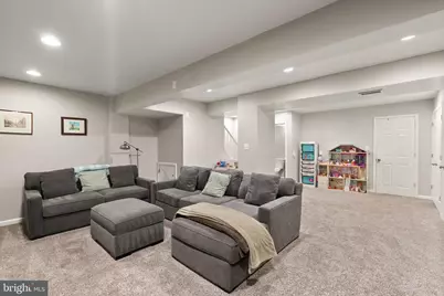 9660 Masterworks Drive, Vienna, VA 22181 - Photo 34