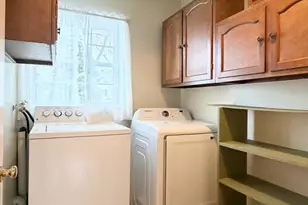 4325 Majestic Ln, Fairfax, VA 22033 - Photo 14