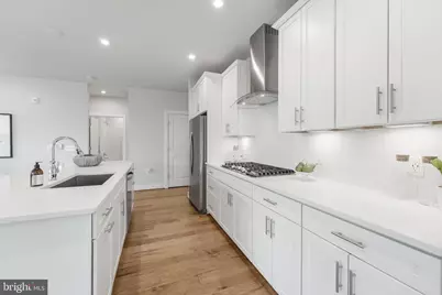 2320 Field Point Road #201, Herndon, VA 20171 - Photo 10