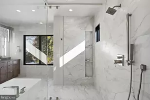 2107 Greenwich St, Falls Church, VA 22043 - Photo 46