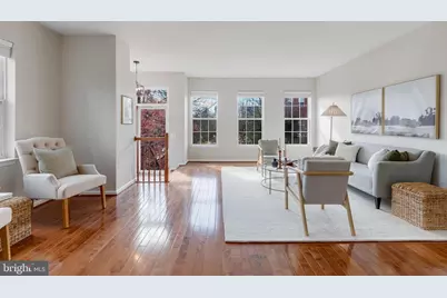 2526 James Monroe Circle, Herndon, VA 20171 - Photo 10