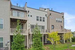 14303 Yesler Ave, Chantilly, VA 20151 - Photo 36