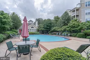 2204 Westcourt Ln, Herndon, VA 20170 - Photo 30