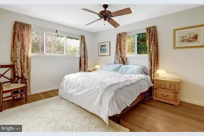 8904 Camfield Drive, Alexandria, VA 22308 - Photo 14