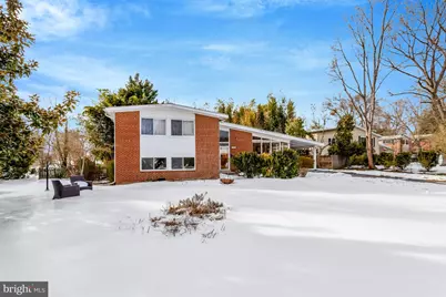 8904 Camfield Drive, Alexandria, VA 22308 - Photo 2