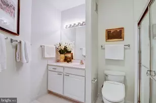 2931 Deer Hollow Way, Fairfax, VA 22031 - Photo 16