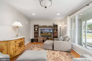 8434 Thames St, Springfield, VA 22151 - Photo 10