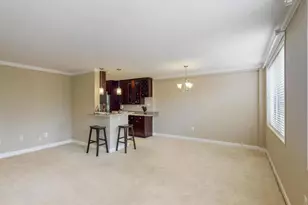 6641 Wakefield Dr, Alexandria, VA 22307 - Photo 2