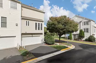 2501 Bronze Stone Pl, Herndon, VA 20171 - Photo 40