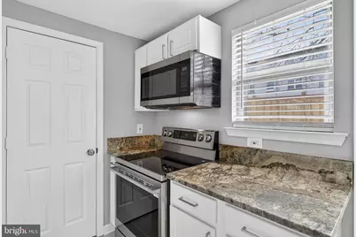 4375 Pembrook Village Drive #62, Alexandria, VA 22309 - Photo 14