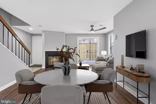 4375 Pembrook Village Dr, Alexandria, VA 22309 - Photo 6