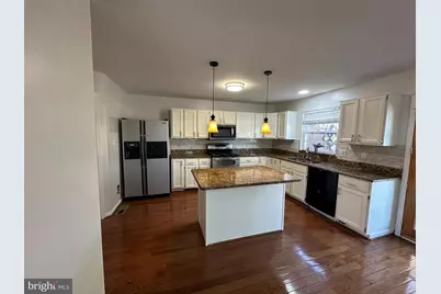 4700 Warm Hearth Circle, Fairfax, VA 22033 - Photo 6