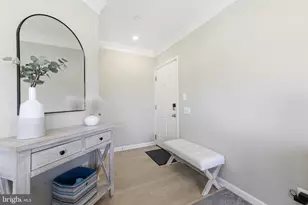 5804 Katelyn Mary Pl, Alexandria, VA 22310 - Photo 2