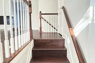 8036 Trevor Pl, Vienna, VA 22182 - Photo 2