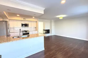 8036 Trevor Pl, Vienna, VA 22182 - Photo 12