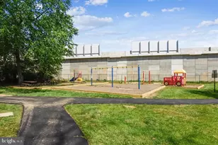 2777 Grovemore Ln, Vienna, VA 22180 - Photo 28