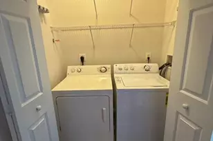 13331 Connor Dr, Centreville, VA 20120 - Photo 30