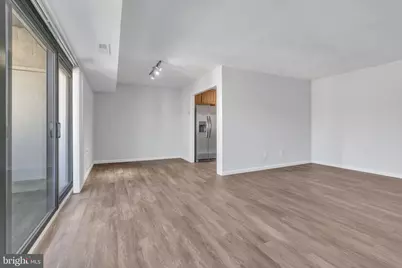 6141 Leesburg Pike #504, Falls Church, VA 22041 - Photo 8