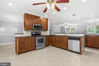 4915 Powell Road, Fairfax, VA 22032 - Photo 8