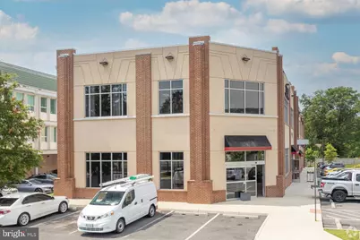 7121 Leesburg Pike #2-1, Falls Church, VA 22043 - Photo 1