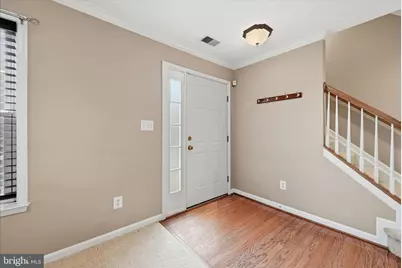 9632 Potters Hill Circle, Lorton, VA 22079 - Photo 6