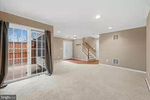 9632 Potters Hill Cir, Lorton, VA 22079 - Photo 10