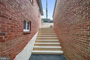 6351 Montrose St, Alexandria, VA 22312 - Photo 8