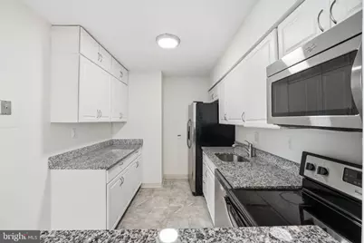 2059 Huntington Avenue #114, Alexandria, VA 22303 - Photo 10