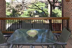 11768 Indian Ridge Rd, Reston, VA 20191 - Photo 8