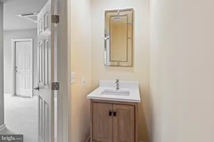 11310 Handlebar Rd, Reston, VA 20191 - Photo 22