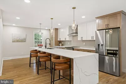 11603 Virgate Lane, Reston, VA 20191 - Photo 4